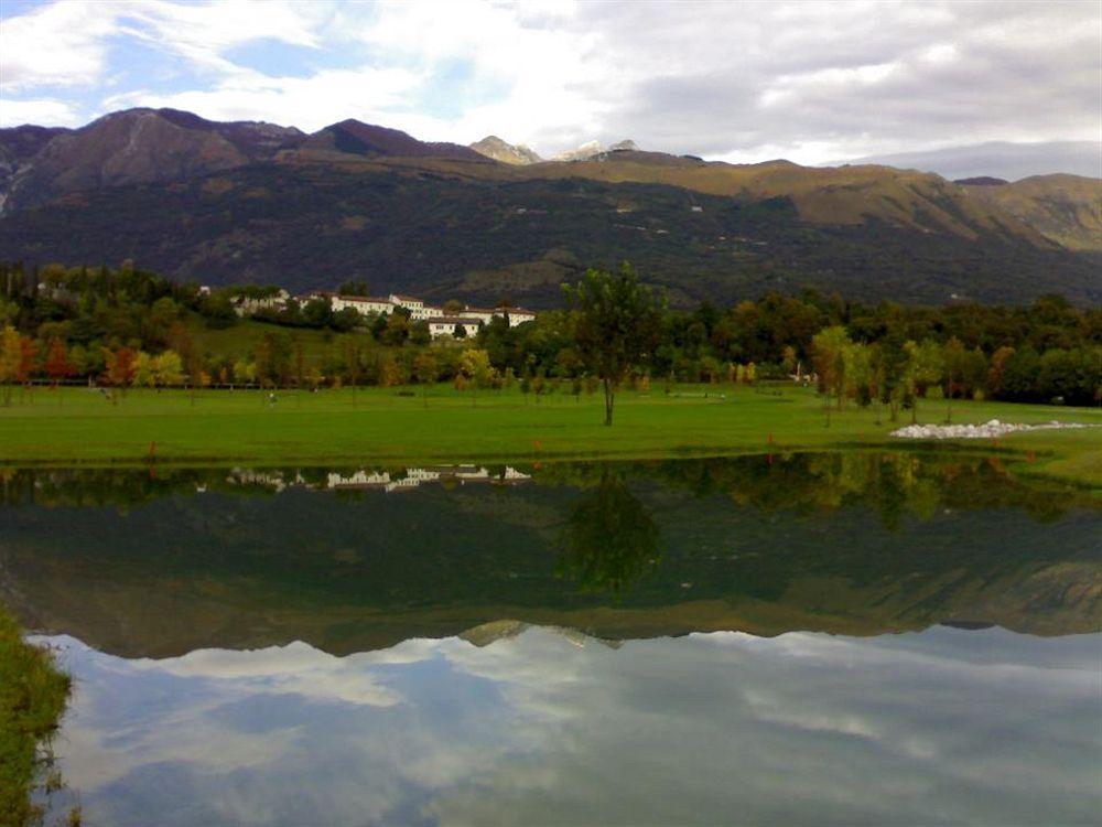Hotel Villa Policreti Castello dʼAviano Esterno foto