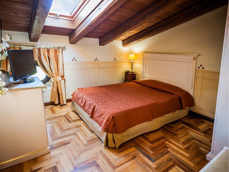 Hotel Villa Policreti Castello dʼAviano Esterno foto